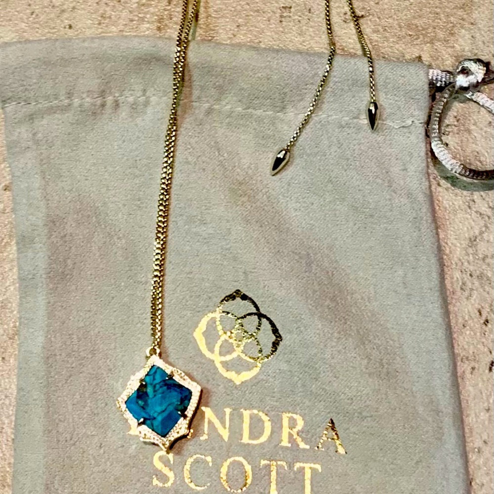 Kendra Scott Kacey Necklace/Turquoise Magnesite